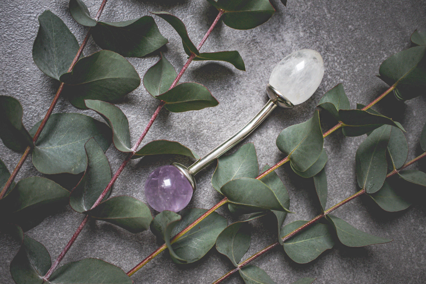 LUNASTONE
Lunastone: Ein Meisterwerk aus Edelsteinen und Silber
Entdecken Sie die Eleganz des Lunastone, eines innovativen Sextoys, das sowohl aus Rosenquarz als auch aus anLUNA PassionLUNASTONE